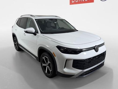 2025 Volkswagen Tiguan 2.0T SE 4MOTION