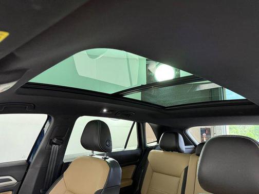 2022 Volkswagen Atlas Cross Sport 3.6L V6 SEL R-Line
