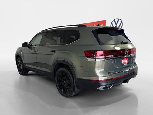 2026 Volkswagen Atlas 2.0T SE w/Technology 4MOTION