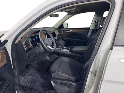 2024 Volkswagen Atlas 2.0T SE w/Technology 4MOTION