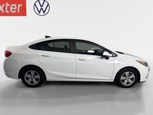 2017 Chevrolet Cruze LS