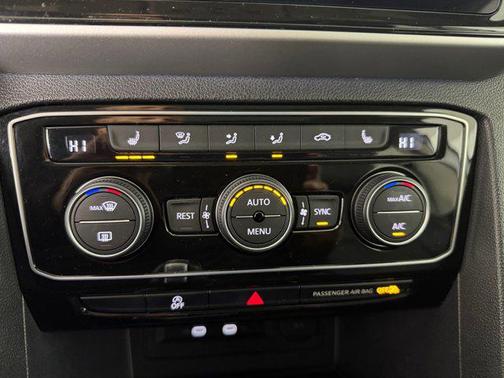 2023 Volkswagen Atlas 3.6L SEL