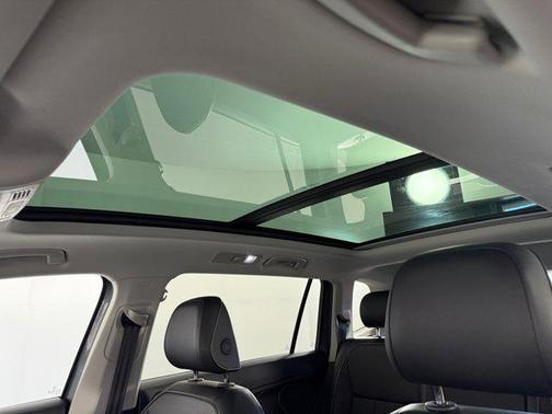 2024 Volkswagen Tiguan 2.0T SE 4MOTION