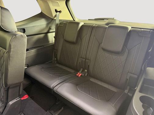 2025 Volkswagen Atlas 2.0T SEL Premium R-Line 4MOTION