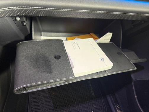 2025 Volkswagen Atlas 2.0T SEL Premium R-Line 4MOTION