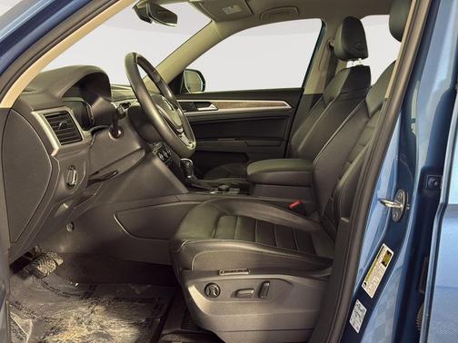 2019 Volkswagen Atlas 3.6L SEL Premium