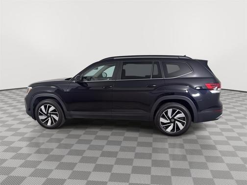 2024 Volkswagen Atlas 2.0T SE w/Technology 4MOTION