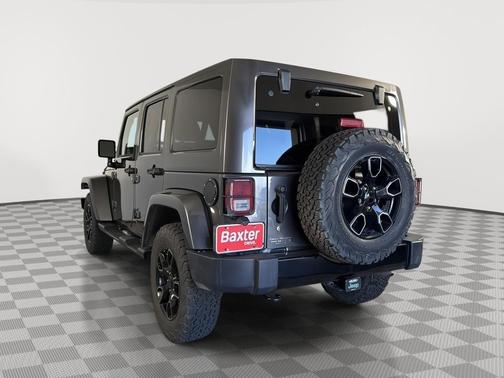 2017 Jeep Wrangler Unlimited Smoky Mountain 4x4