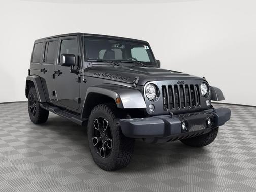 2017 Jeep Wrangler Unlimited Smoky Mountain 4x4