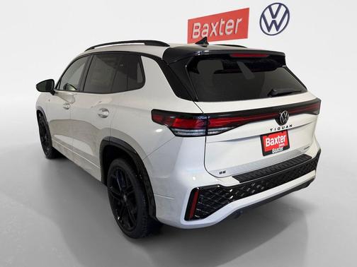 2026 Volkswagen Tiguan 2.0T SE R-Line Black 4MOTION