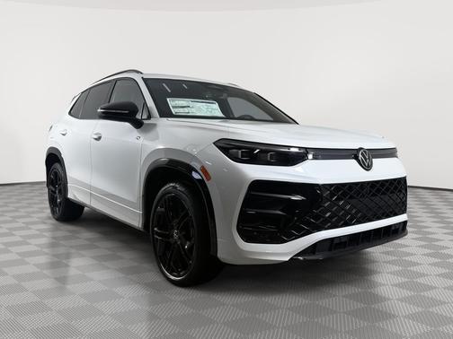 2026 Volkswagen Tiguan 2.0T SE R-Line Black 4MOTION