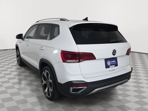 2023 Volkswagen Taos 1.5T SEL