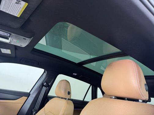 2024 Volkswagen Atlas Cross Sport 2.0T SEL