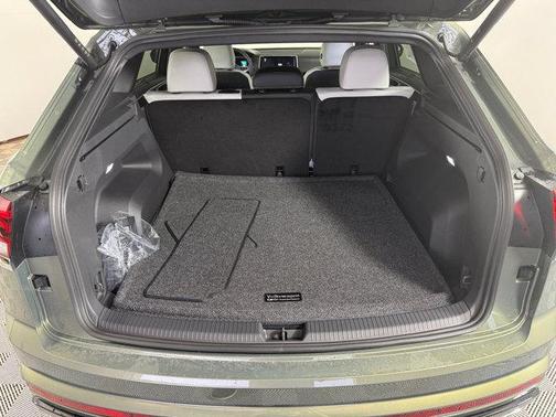 2026 Volkswagen Atlas Cross Sport 2.0T SEL Premium