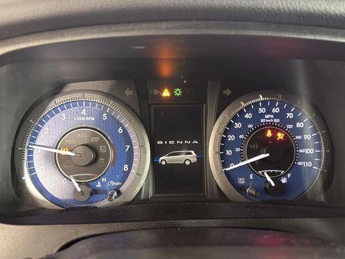 2016 Toyota Sienna XLE