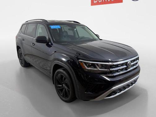 2023 Volkswagen Atlas 2.0T SE w/Technology 4MOTION