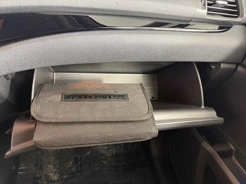 2019 Honda Pilot Touring 8-Passenger