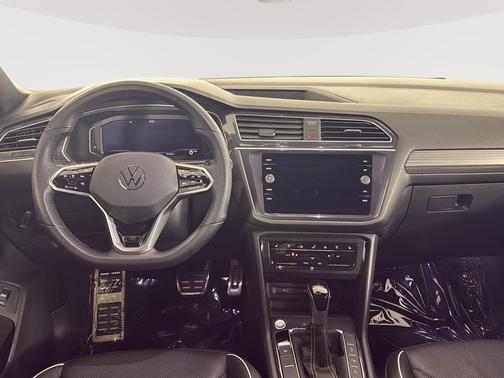 2023 Volkswagen Tiguan 2.0T SEL R-Line 4MOTION