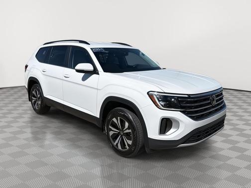 2025 Volkswagen Atlas 2.0T SE
