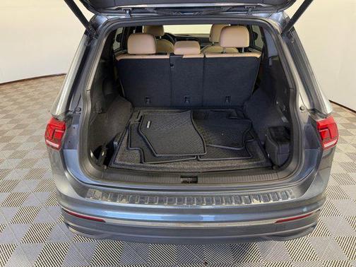 2022 Volkswagen Tiguan 2.0T SE 4MOTION