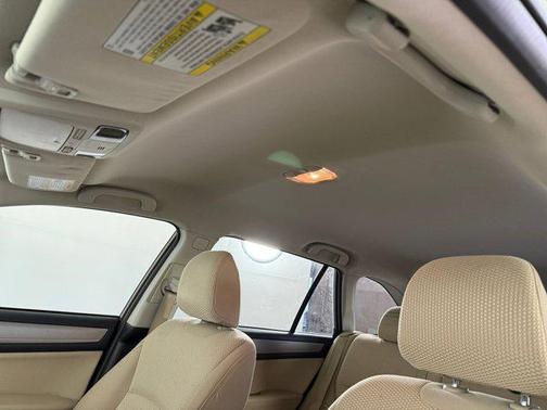 2018 Subaru Outback 2.5i