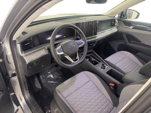 2025 Volkswagen Tiguan 2.0T S 4MOTION