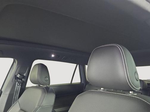 2023 Volkswagen Atlas Cross Sport 2.0T SEL