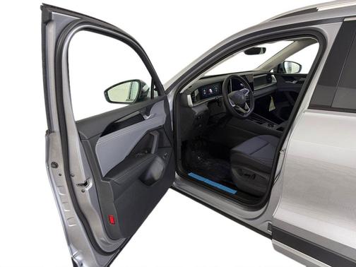 2025 Volkswagen Tiguan 2.0T SE 4MOTION