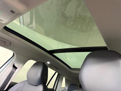 2026 Volkswagen Tiguan 2.0T SE 4MOTION