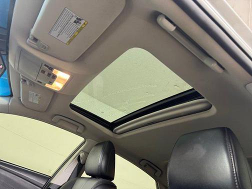 2016 Toyota Avalon Limited