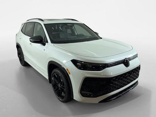 2026 Volkswagen Tiguan 2.0T SE R-Line Black 4MOTION