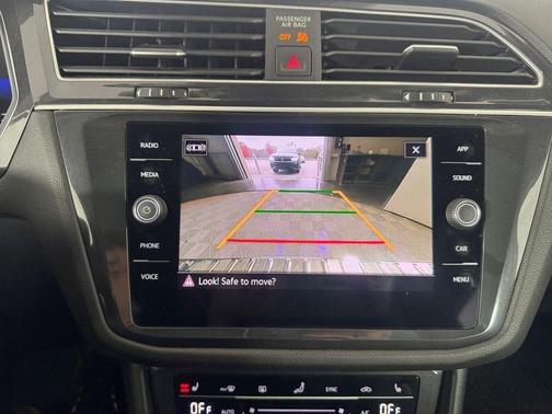 2024 Volkswagen Tiguan 2.0T SE 4MOTION