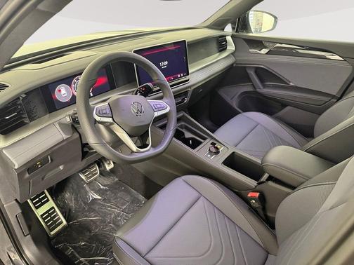 2026 Volkswagen Tiguan 2.0T SE R-Line Black 4MOTION