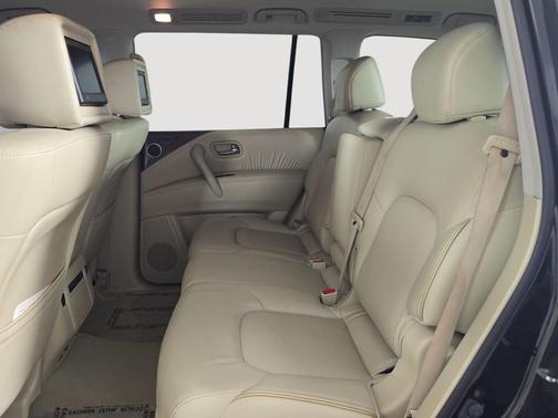 2015 INFINITI QX80 Base