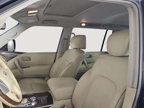2015 INFINITI QX80 Base