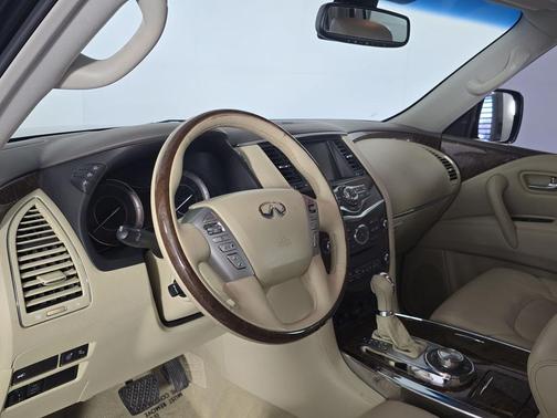 2015 INFINITI QX80 Base