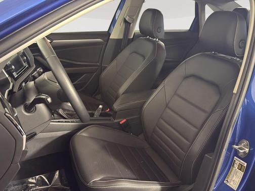 2022 Volkswagen Jetta 1.5T SE