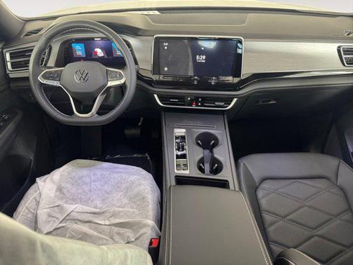 2026 Volkswagen Atlas Cross Sport 2.0T SE