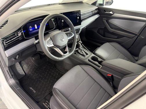 2026 Volkswagen Jetta 1.4T SE
