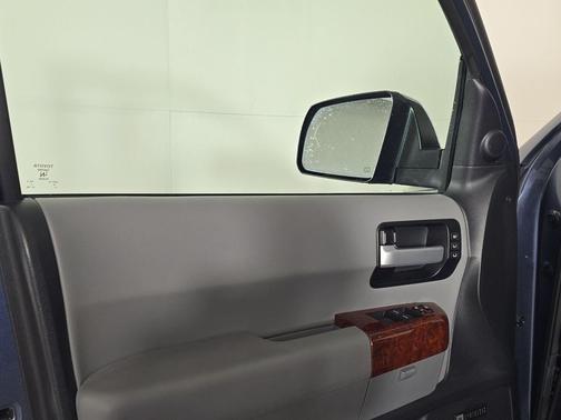 2021 Toyota Sequoia Platinum