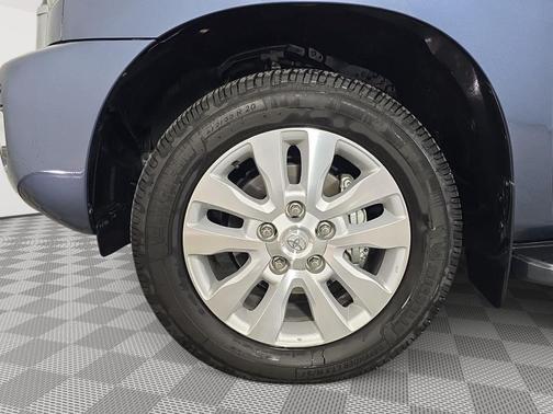 2021 Toyota Sequoia Platinum