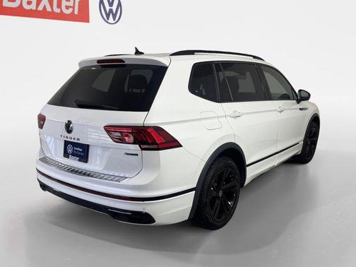 2024 Volkswagen Tiguan 2.0T SE R-Line Black 4MOTION