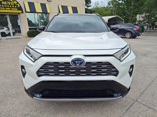 2019 Toyota RAV4 Hybrid SE