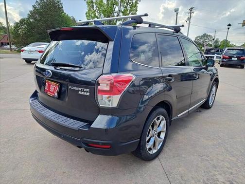 2017 Subaru Forester 2.5i Touring