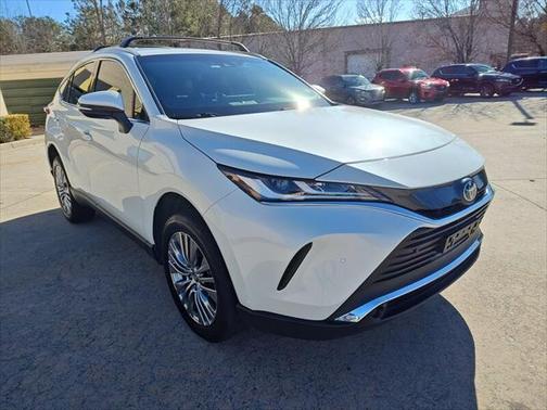 2022 Toyota Venza XLE
