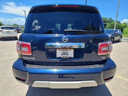 2017 Nissan Armada SL