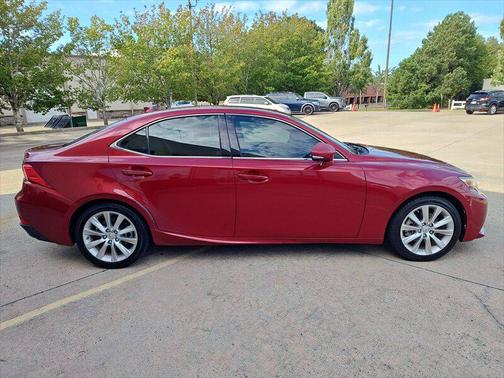 2015 Lexus IS 250 Crafted Line