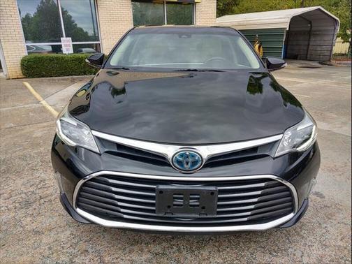 2018 Toyota Avalon Hybrid Limited
