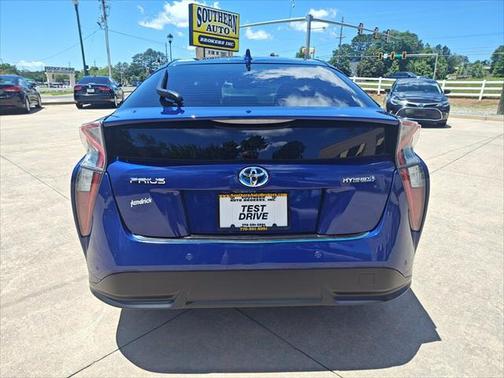 2017 Toyota Prius Four Touring