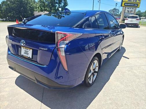 2017 Toyota Prius Four Touring
